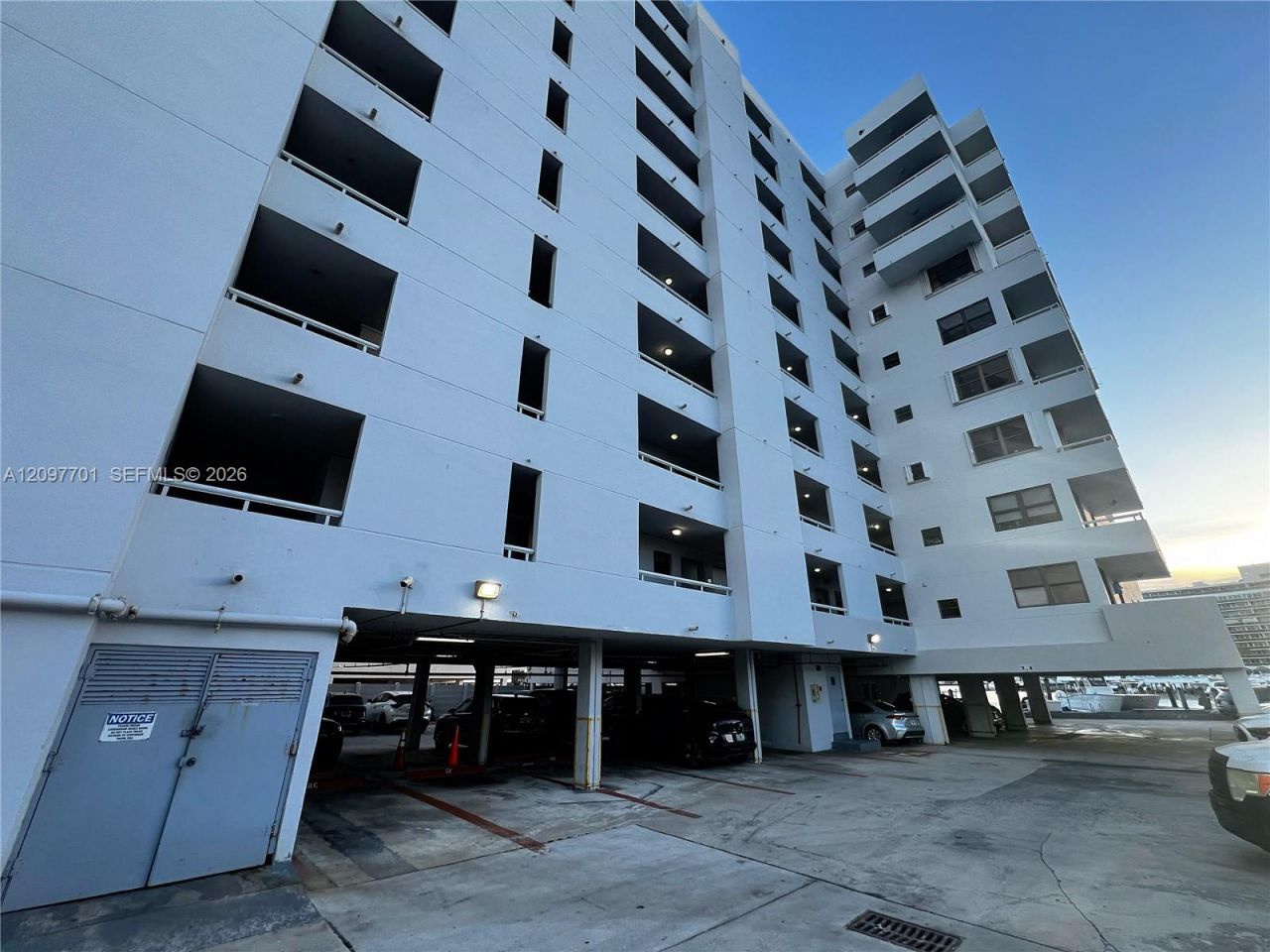 6830 Indian Creek Dr , Unit 7F, Miami Beach, FL 33141 Photo