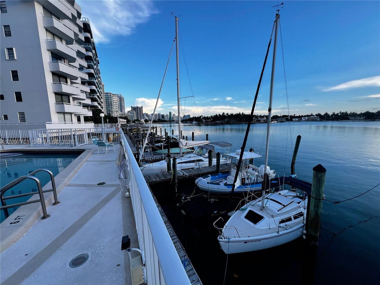 6830 Indian Creek Dr , Unit 7F, Miami Beach, FL 33141 Photo