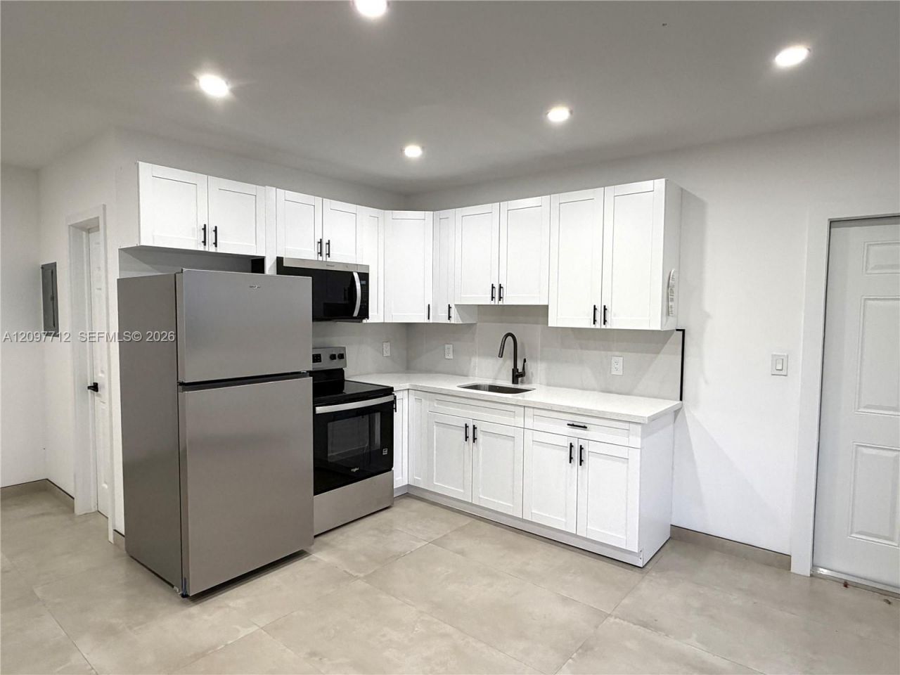 1235 Normandy Dr, Unit 5, Miami Beach, FL 33141 Photo