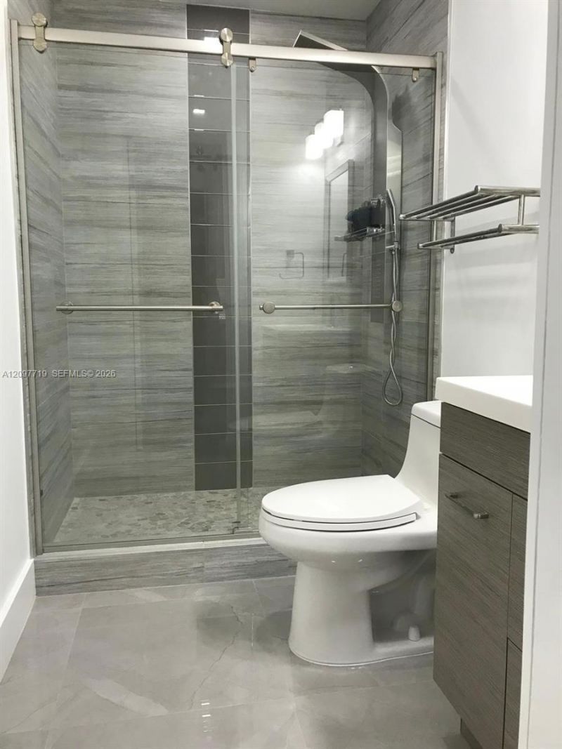 10450 SW 42nd Ter , Miami, FL 33165 Photo