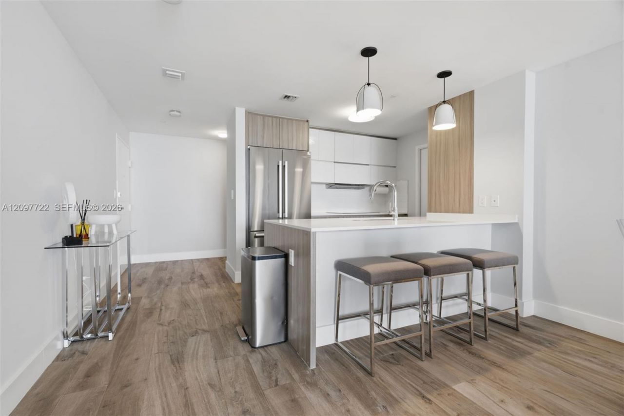600 NE 27th St , Unit 1204, Miami, FL 33137 Photo