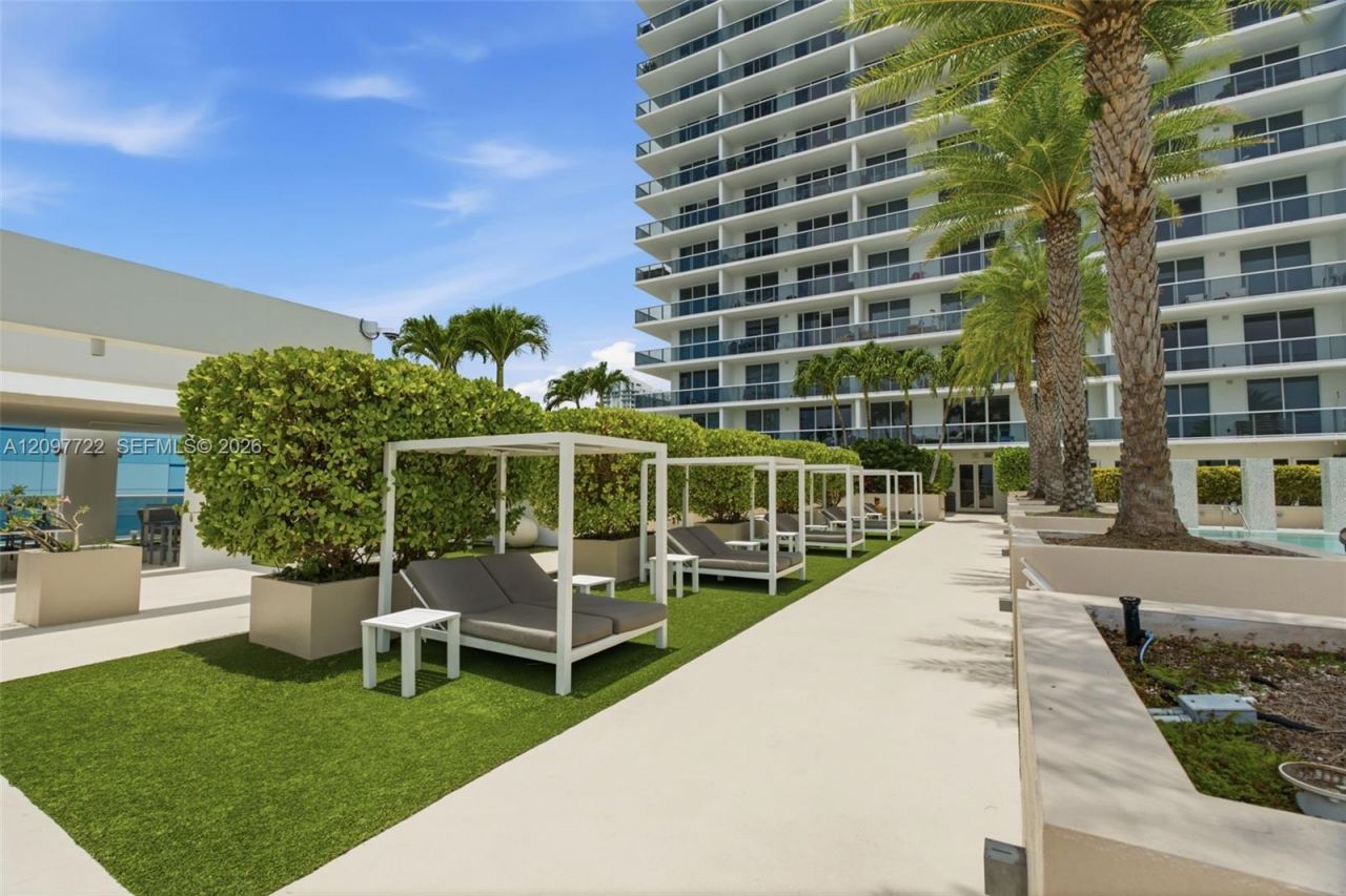 600 NE 27th St , Unit 1204, Miami, FL 33137 Photo