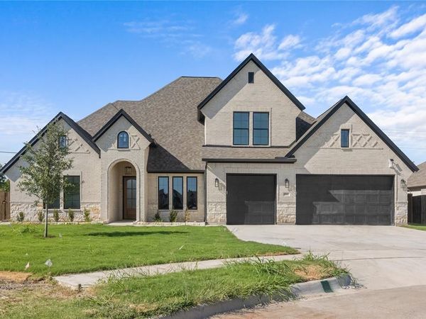 501 Princeton Avenue, Anna, TX 75409