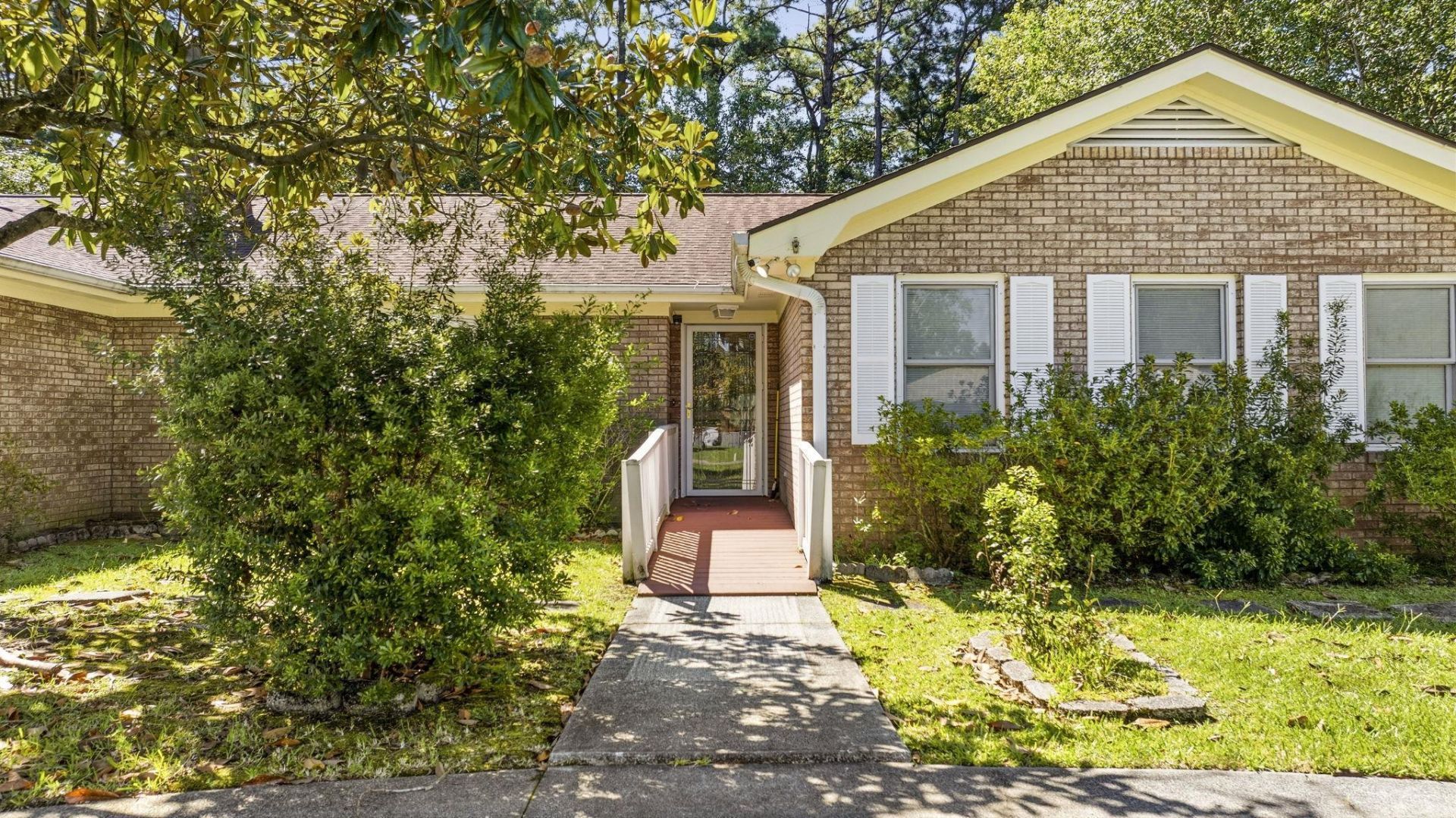 78 Plantation Rd. Photo 2