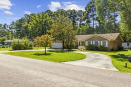 78 Plantation Rd. photo 4