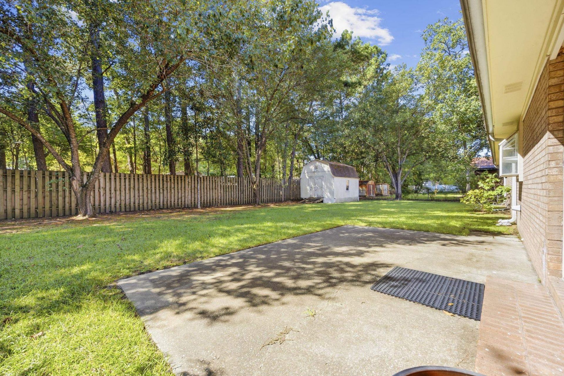78 Plantation Rd. Photo 37