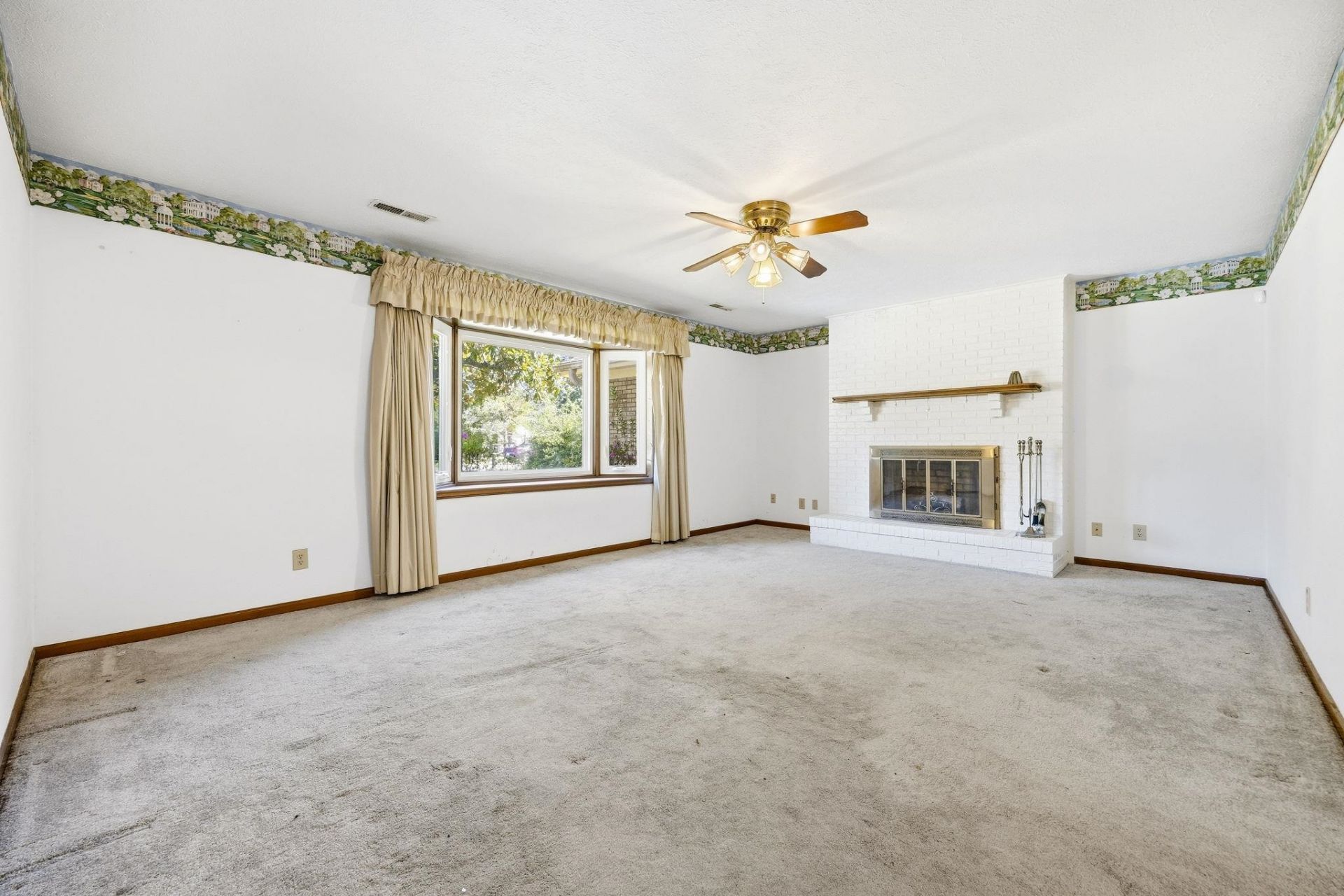 78 Plantation Rd. Photo 9
