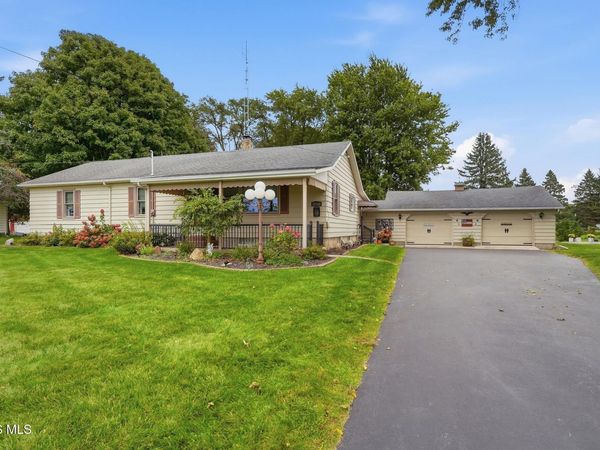 19300 Luckey Road, Pemberville, OH 43450