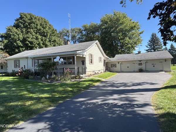19300 Luckey Road , Pemberville, OH 43450