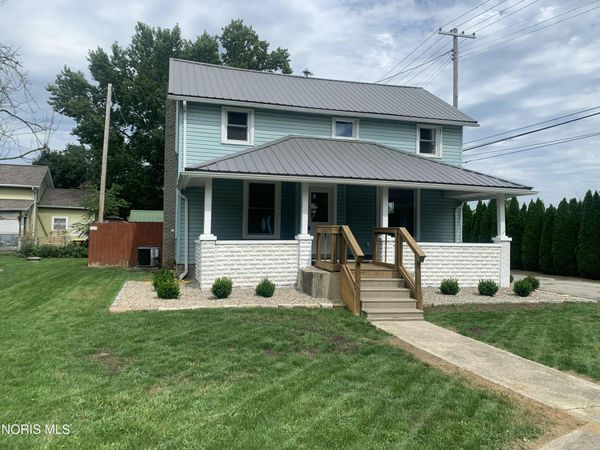 208 N Main Street , Hicksville, OH 43526