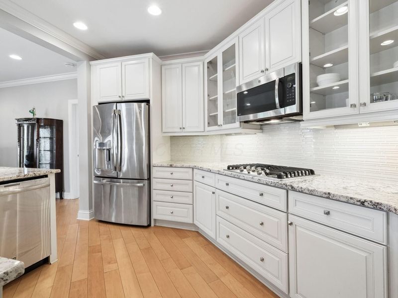 3175 Tremont Road, Unit 206, Columbus, OH 43221 Photo 15