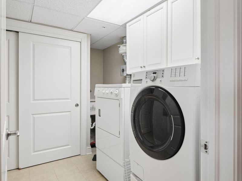 3175 Tremont Road, Unit 206, Columbus, OH 43221 Photo 31