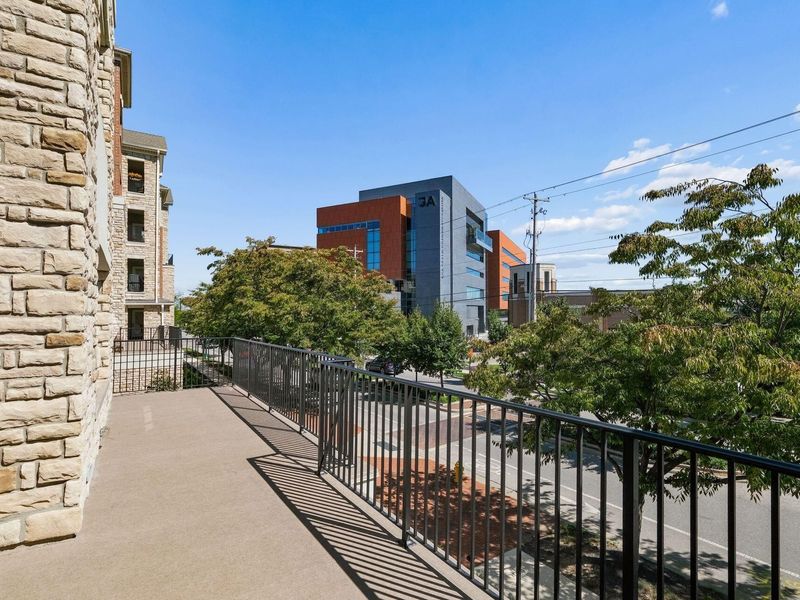 3175 Tremont Road, Unit 206, Columbus, OH 43221 Photo 37