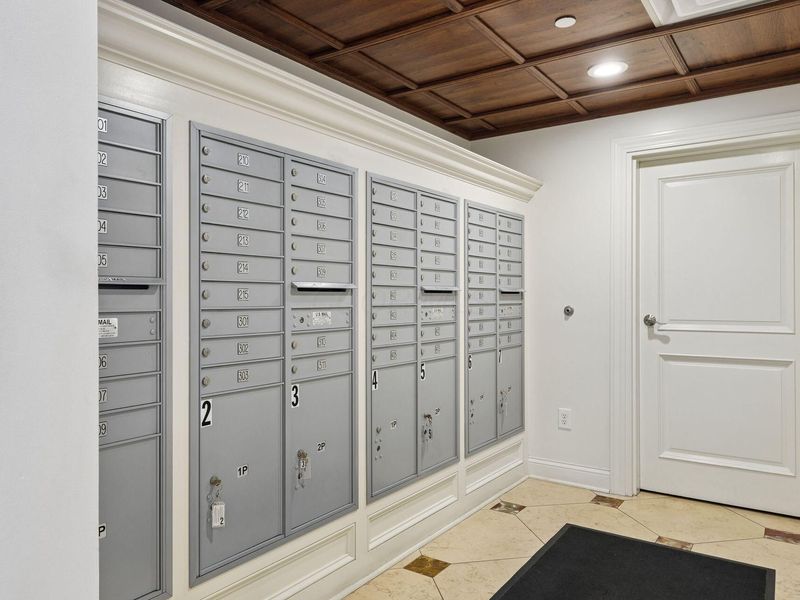 3175 Tremont Road, Unit 206, Columbus, OH 43221 Photo 49