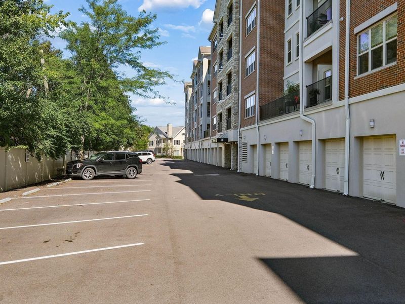 3175 Tremont Road, Unit 206, Columbus, OH 43221 Photo 50