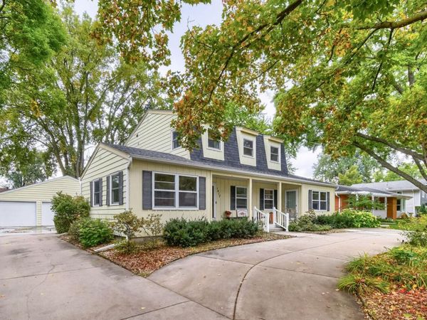 1417 18th Street NW, New Brighton, MN 55112