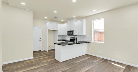 4824-4826 Skyway Dr, Fair Oaks, CA 95628 Photo