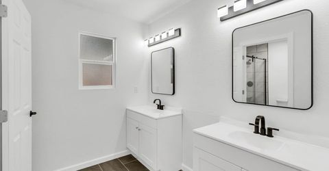 4824-4826 Skyway Dr, Fair Oaks, CA 95628 Photo