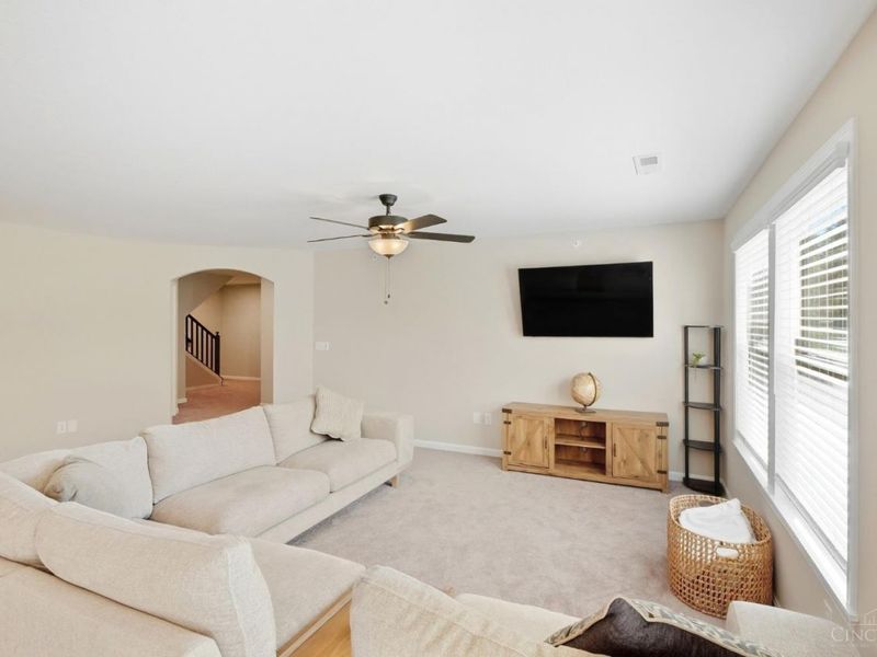 693 Tradition Ridge, Union Township, OH 45245 Photo 4
