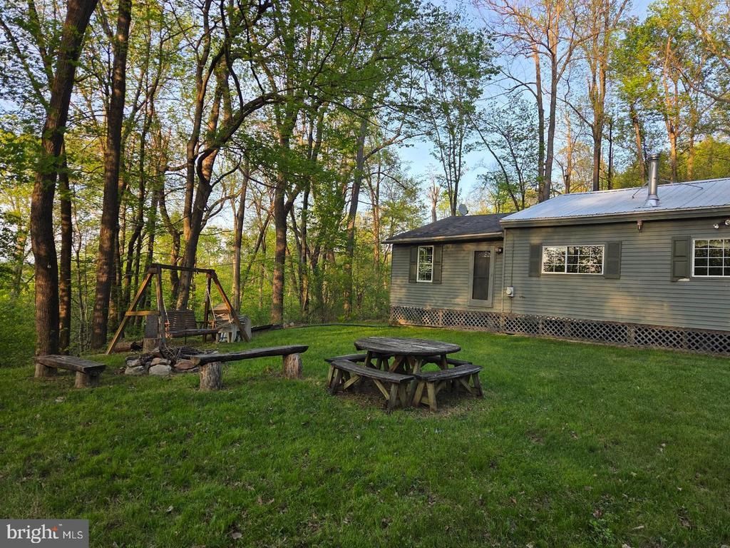 491 WILD AREA LANE , THOMPSONTOWN, PA 17094