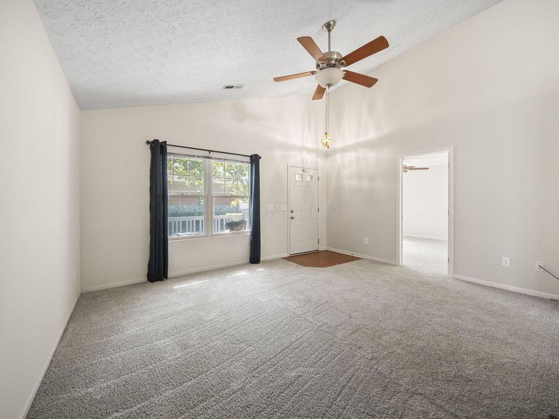 6256 Albany Way Drive, Westerville, OH 43081 Photo 8