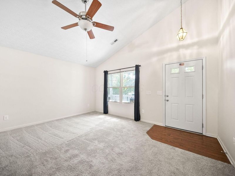 6256 Albany Way Drive, Westerville, OH 43081 Photo 9