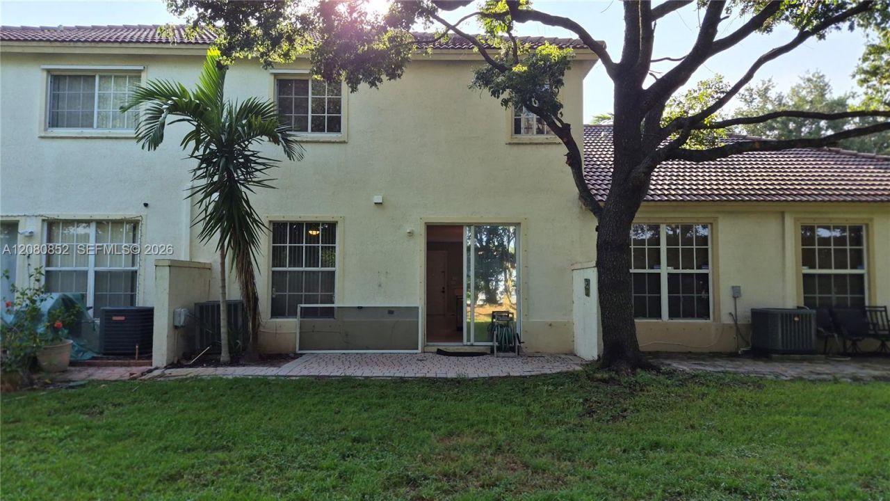 1908 NW 79th Way , Pembroke Pines, FL 33024 Photo