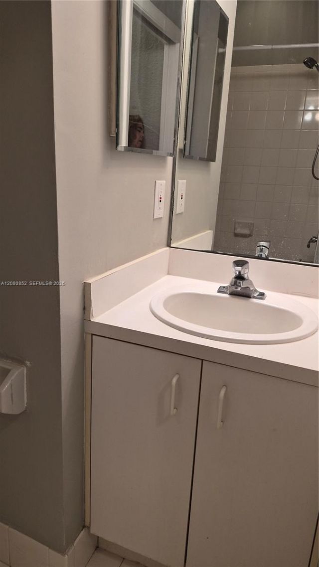 1908 NW 79th Way , Pembroke Pines, FL 33024 Photo