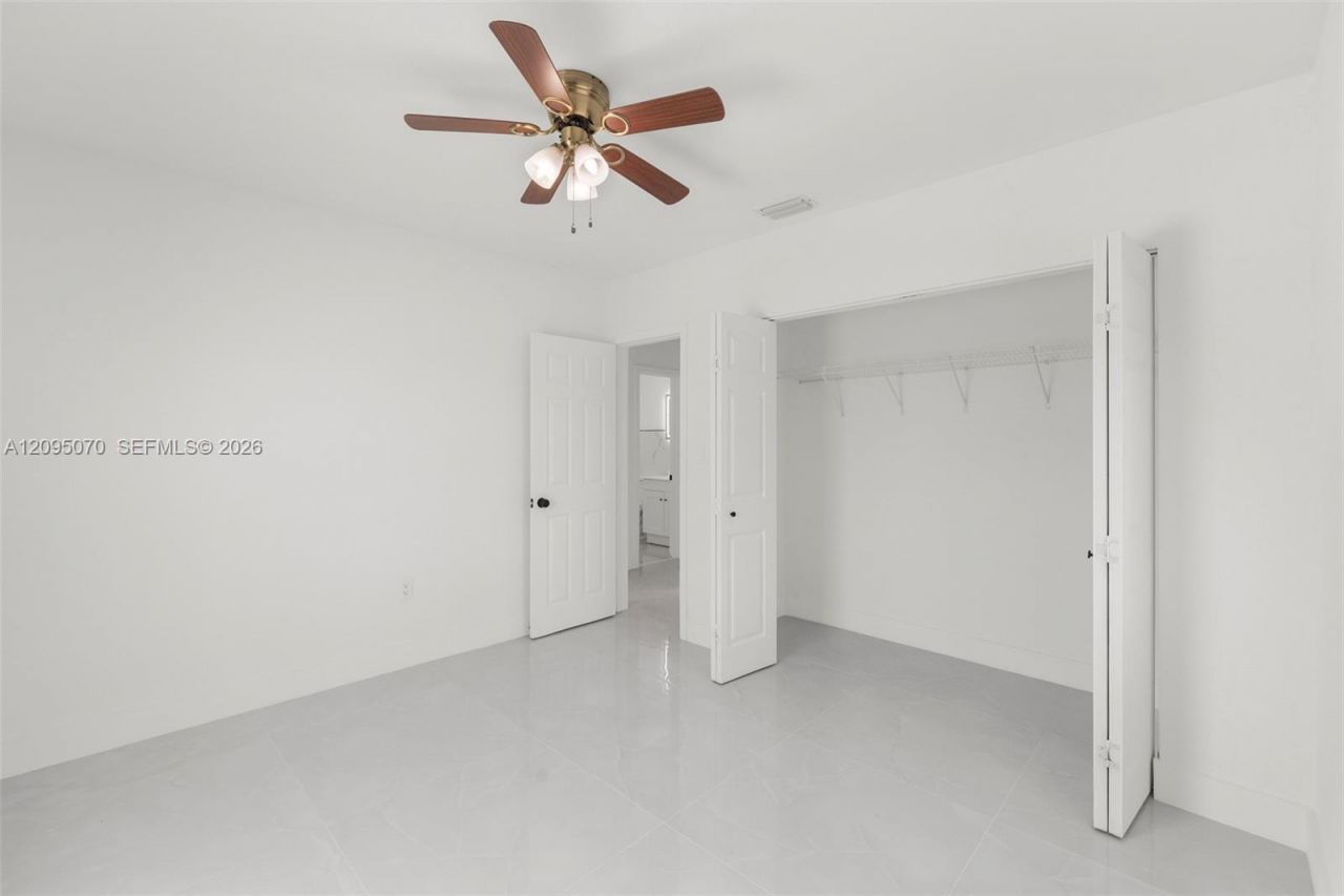 10930 SW 216th St, Miami, FL 33170 Photo