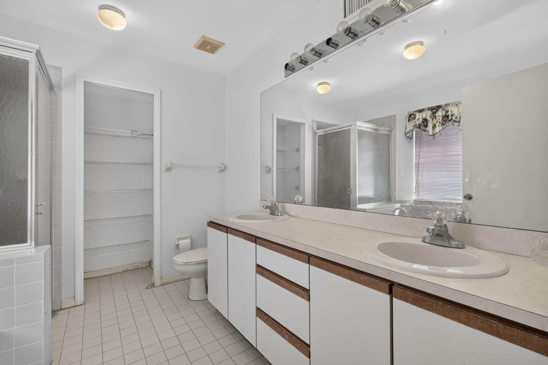 117 Hammocks Court, Greenacres, FL 33413 Photo