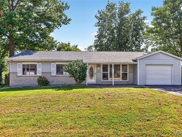 206 Cordes Street, O'Fallon, MO 63366