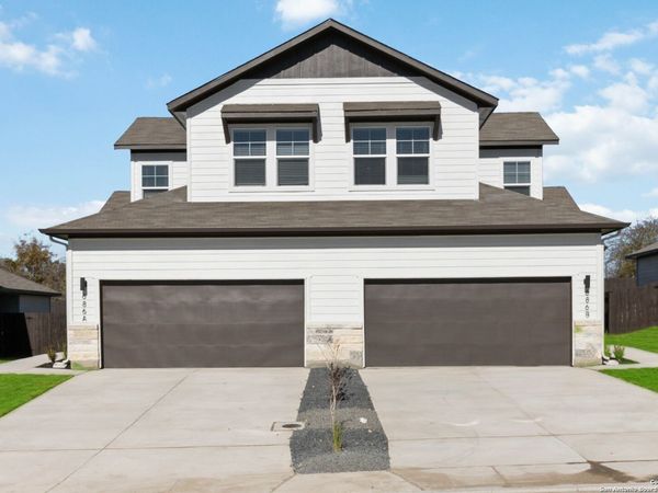 985 Staglin St, Buda, TX 78610
