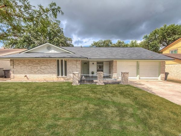 13419 Wakewood St, San Antonio, TX 78233