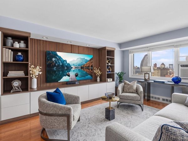 215 Adams Street, Unit 16C, Brooklyn, NY 11201