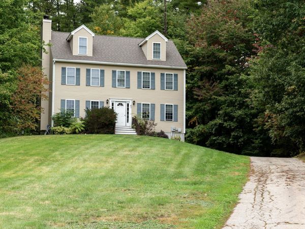41 Taylor Road, Dover, NH 03820
