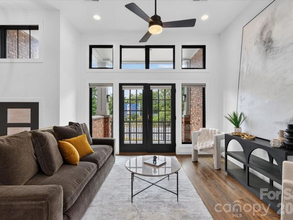 2727 N Brevard Street , Charlotte, NC 28205