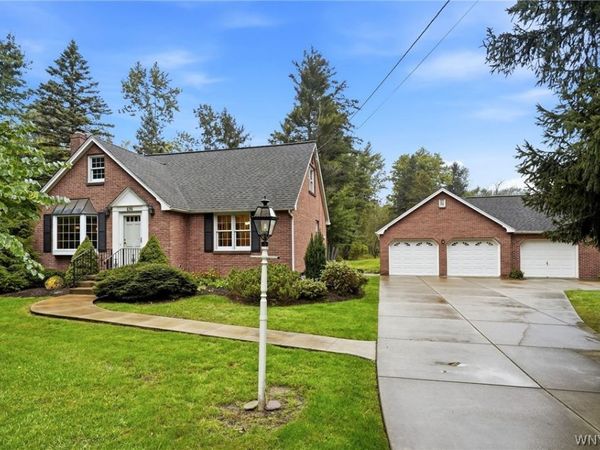 496 Heim Road , Getzville, NY 14068