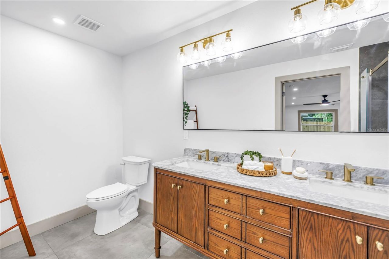 1116 N Riverhills Drive, Temple Terrace, FL 33617 Photo