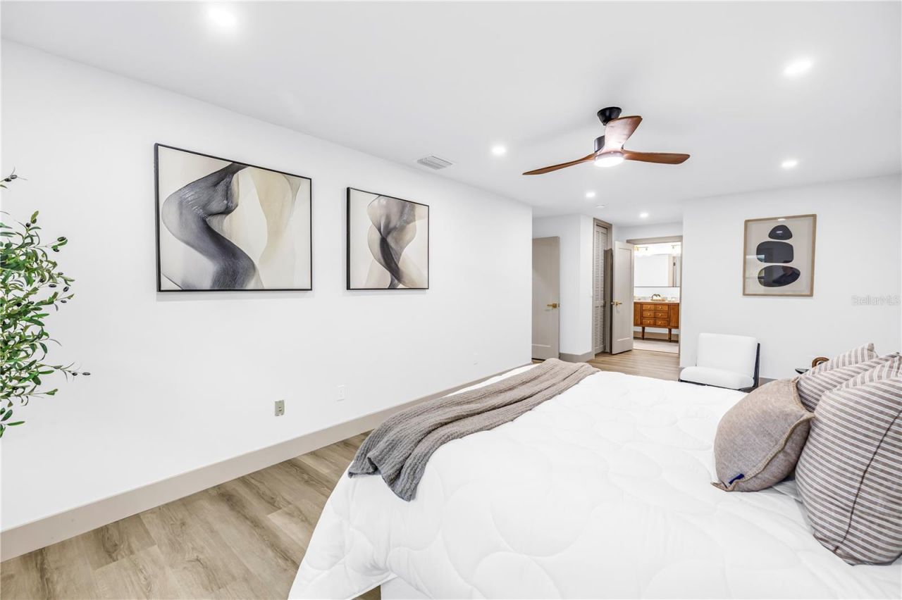 1116 N Riverhills Drive, Temple Terrace, FL 33617 Photo