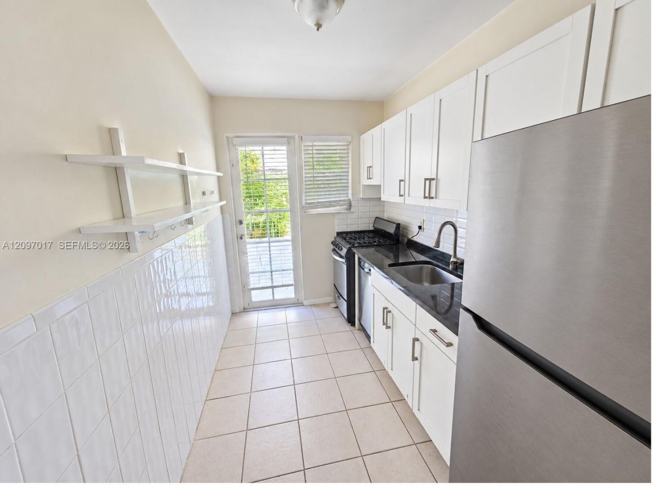 1925 Washington Ave , Unit 10, Miami Beach, FL 33139 Photo