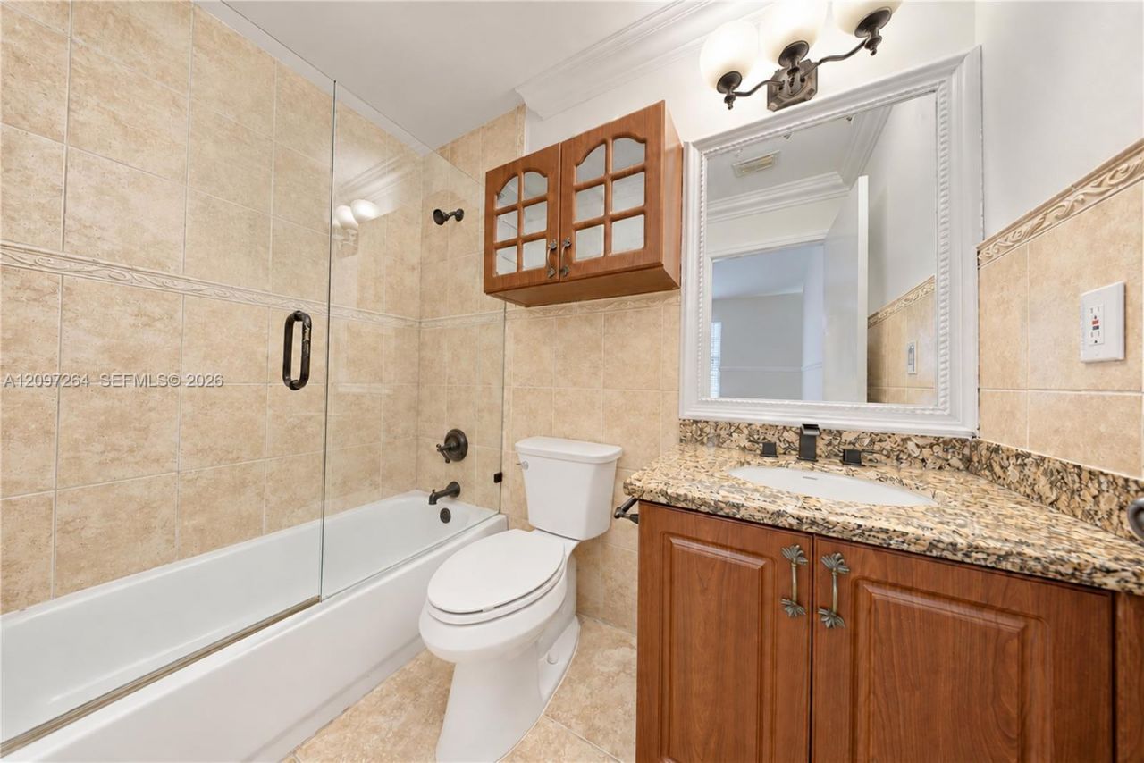 716 SW 122nd Ave, Pembroke Pines, FL 33025 Photo