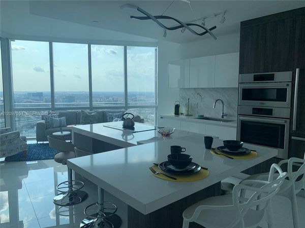 851 NE 1st Ave , Unit 3404, Miami, FL 33132