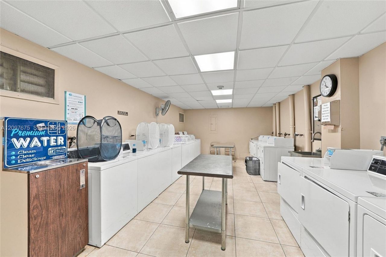 900 NE 18th Ave , Unit 304, Fort Lauderdale, FL 33304 Photo