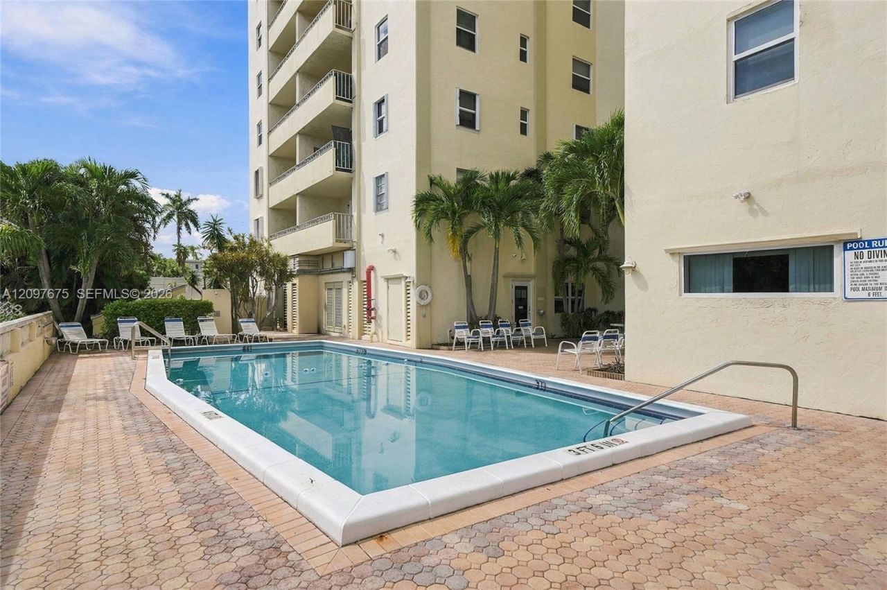 900 NE 18th Ave , Unit 304, Fort Lauderdale, FL 33304 Photo