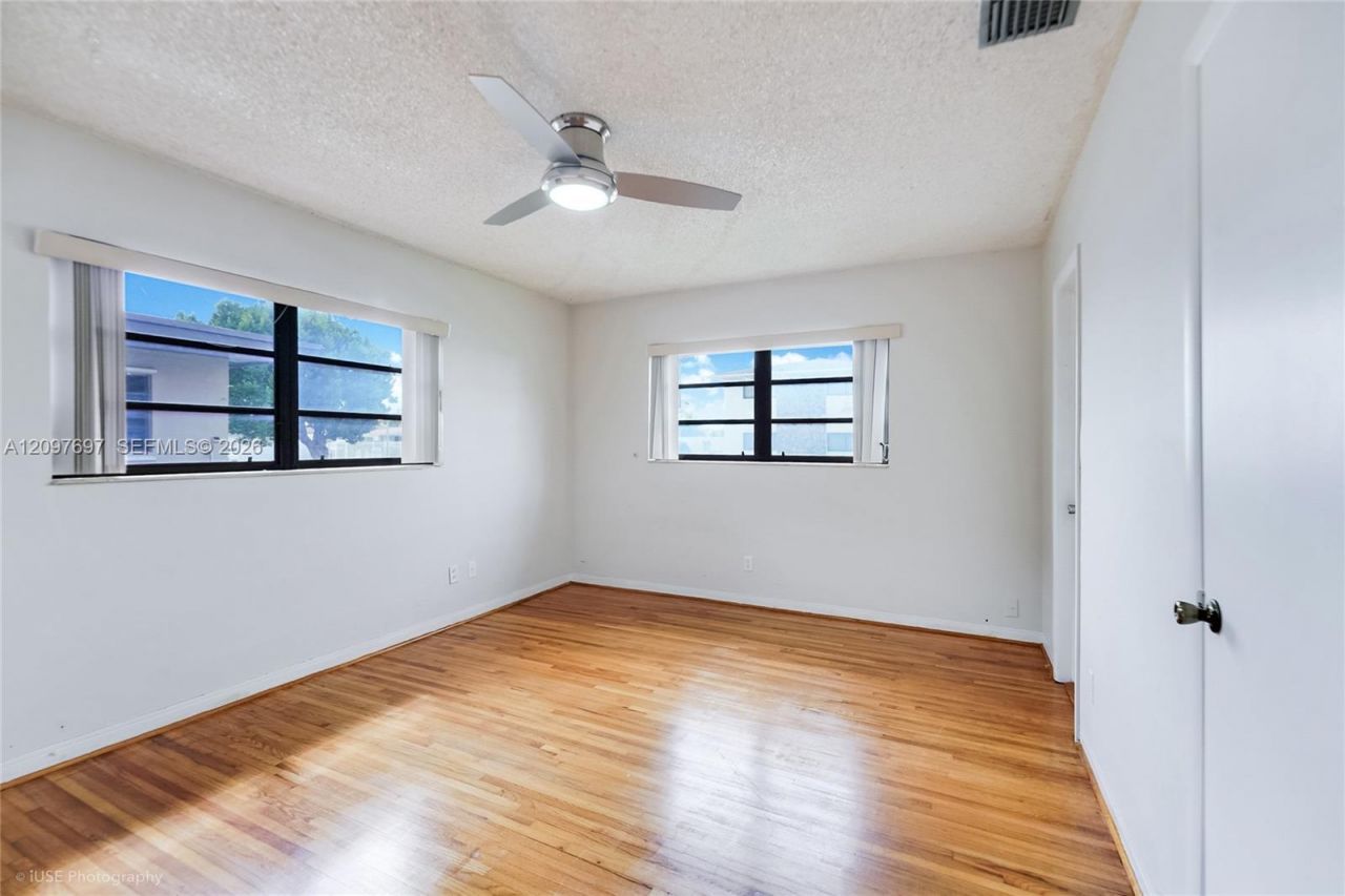 1321 W 2nd Ave , Hialeah, FL 33010 Photo