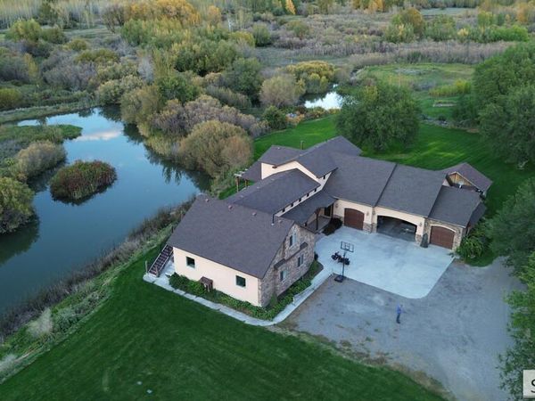 3654 S Cottonwood Drive, REXBURG, ID 83440