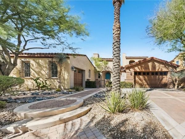 7763 Roaring Springs Circle, Las Vegas, NV 89113
