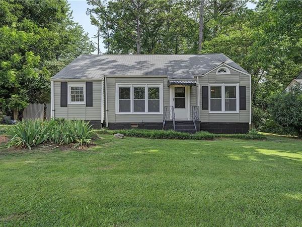 2327 Ben Hill Road , East Point, GA 30344
