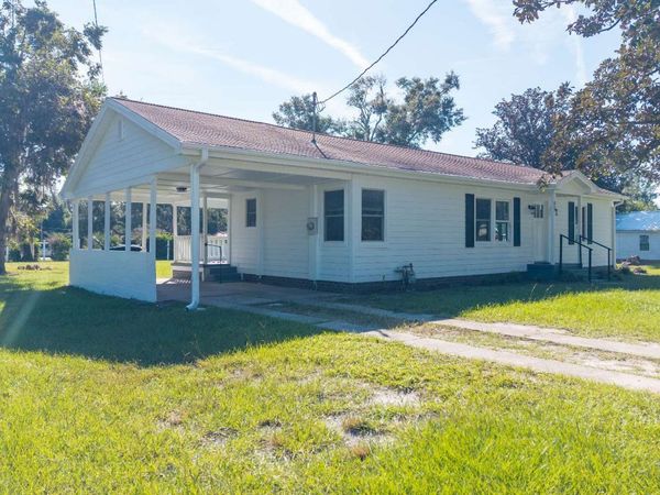 807 BLACKBURN STREET, Live Oak, FL 32060