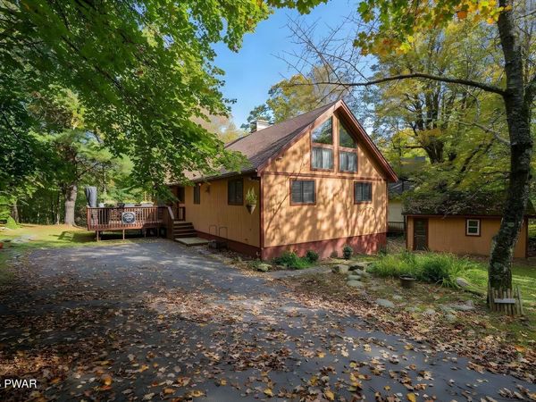16 Highpoint Drive , Lake Ariel, PA 18436
